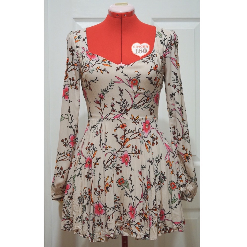 Rosalinda Floral Long-Sleeve Mini Dress